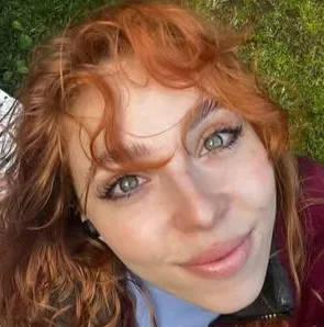 Annie Reznik